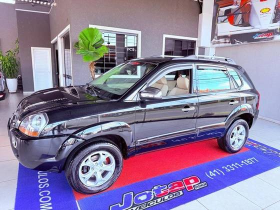 HYUNDAI TUCSON 2.0 MPFI GL 16V 142CV 2WD GASOLINA 4P AUTOMÁTICO HYUNDAI TUCSON 2.0 MPFI GL 16V 142CV 2WD GASOLINA 4P AUTOMÁTICO